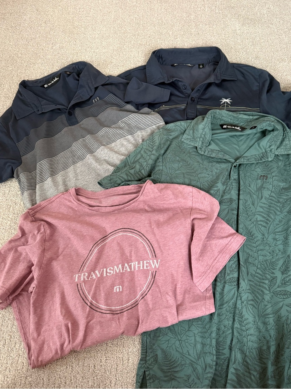 Travis Mathew men’s bundle 3 polos and a t shirt